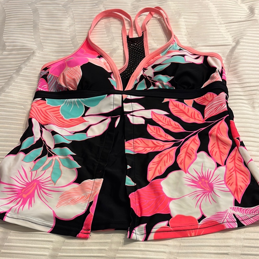 Floral Tankini Top with Pink and Black Design